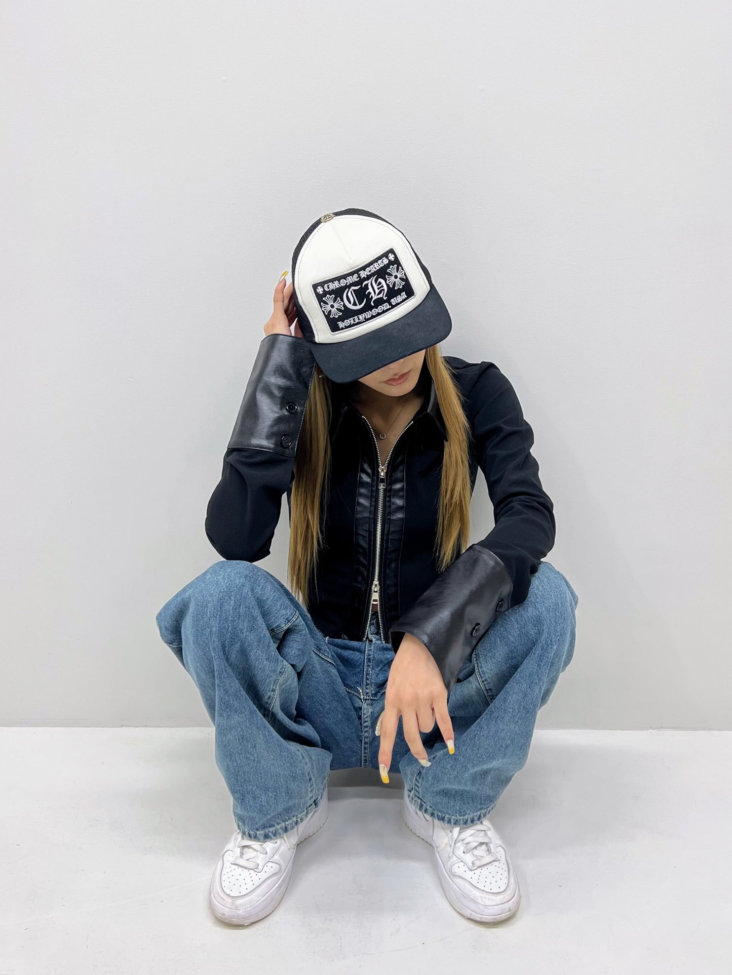 フェイクレザースリムトップス DPB06093