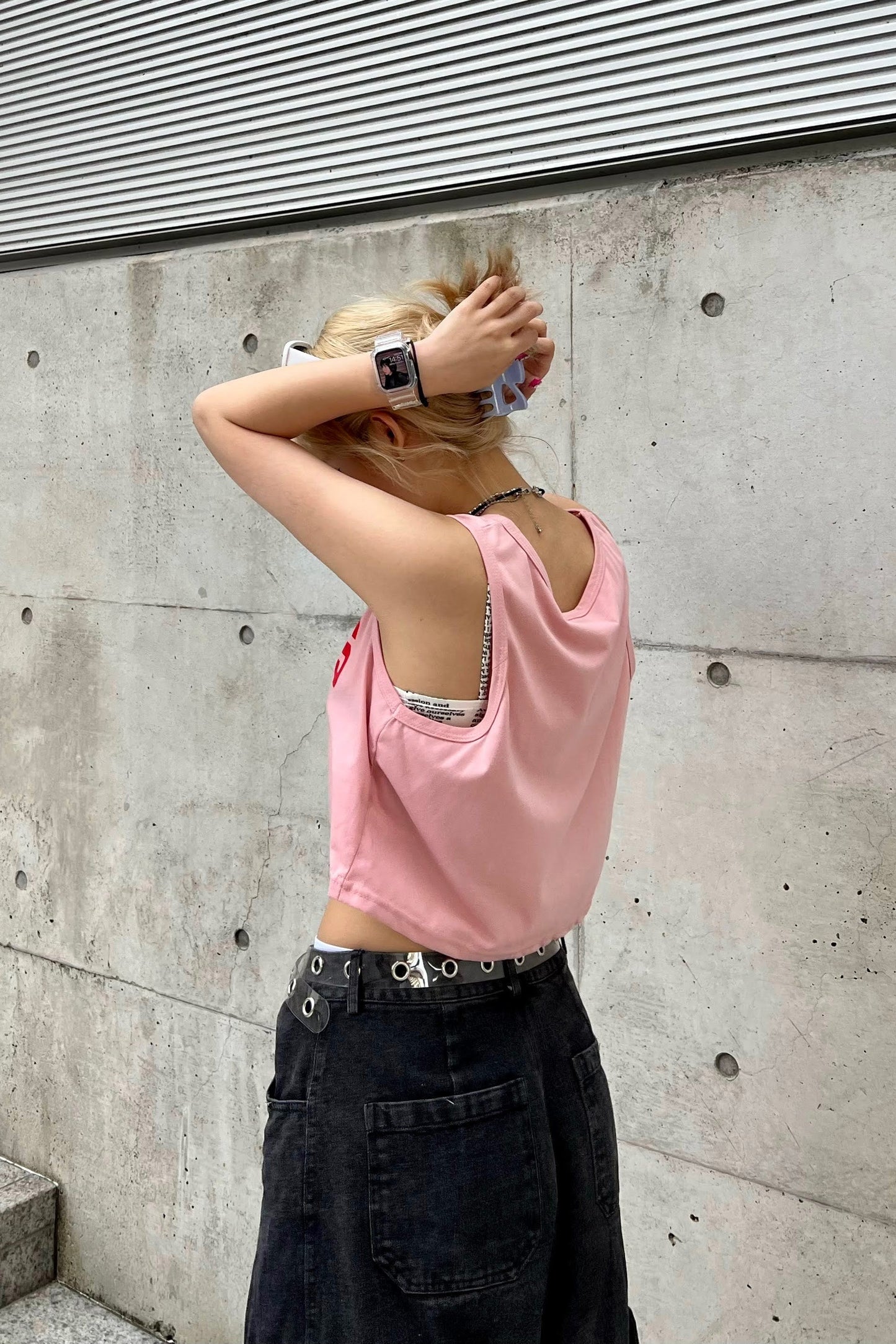 グラフィッククロップタンクトップ DPA66002