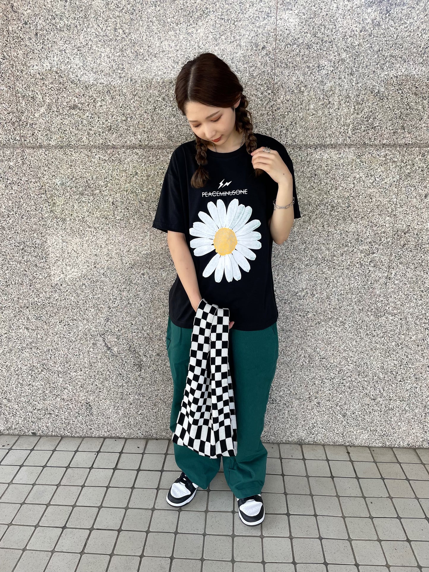 フラワーTシャツ DPA61057