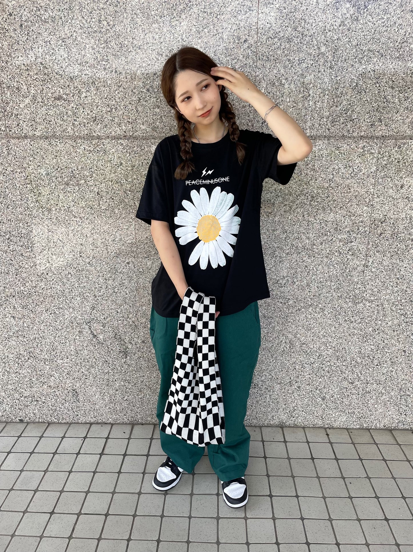 フラワーTシャツ DPA61057
