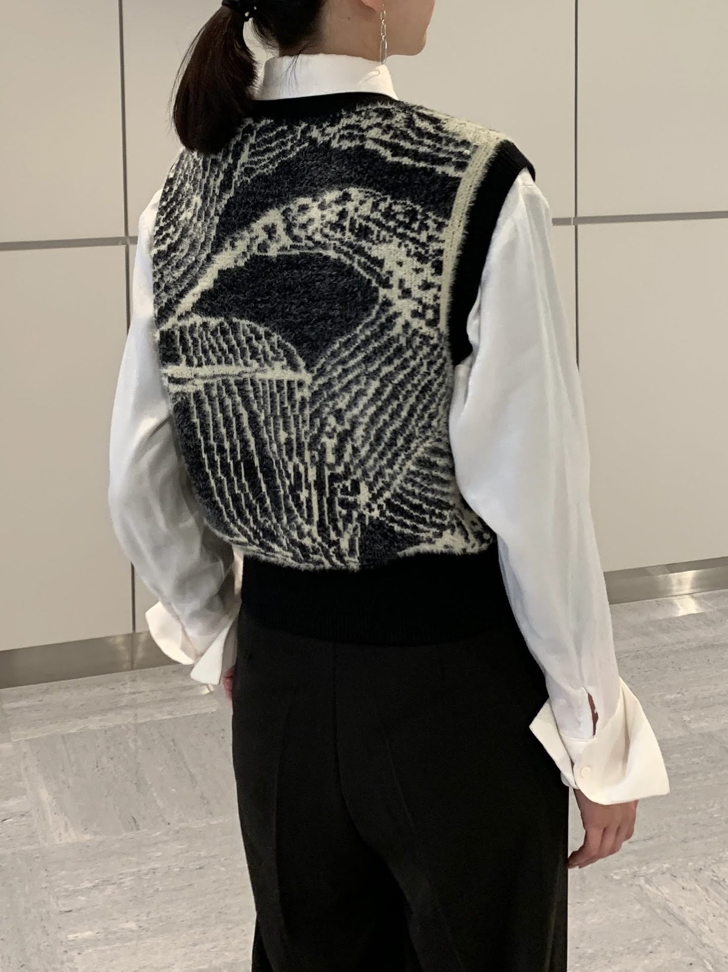 デザインニットベスト DPA76127