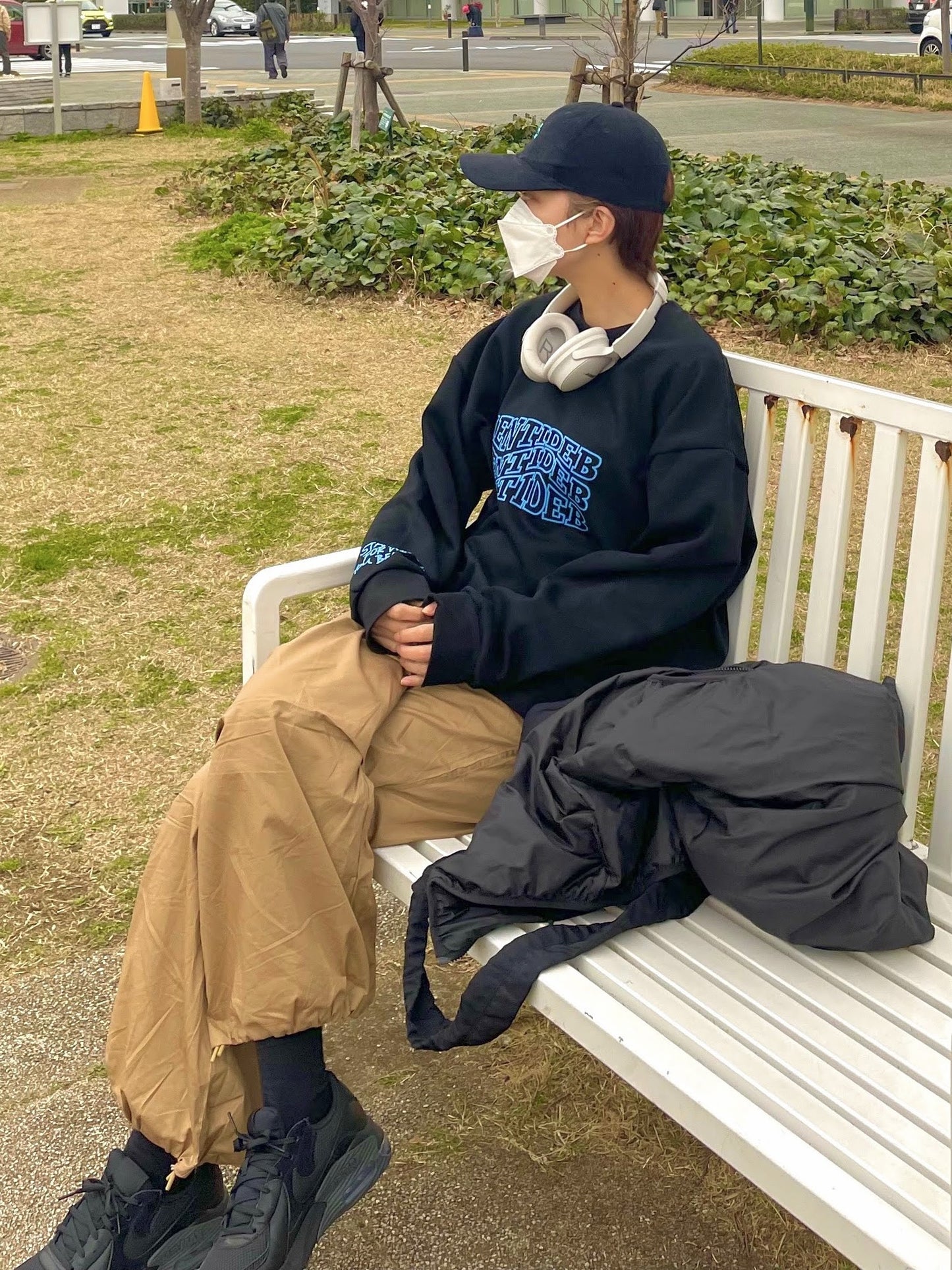 ブルーライティングロゴスウェット DPA96176