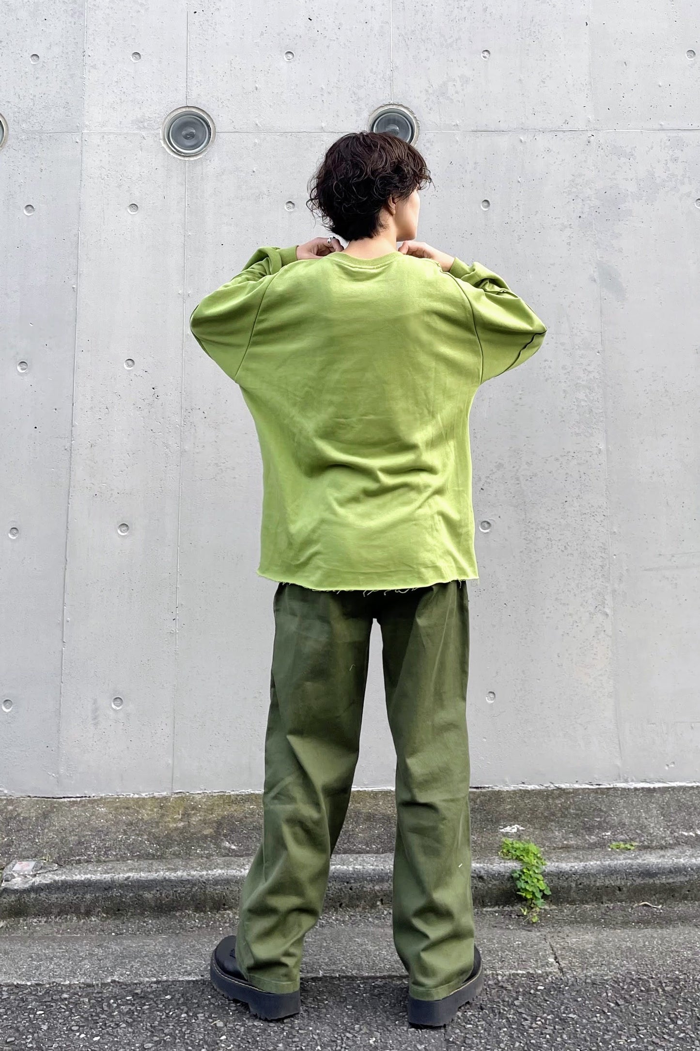 グリーンダメージスウェット DPA96068