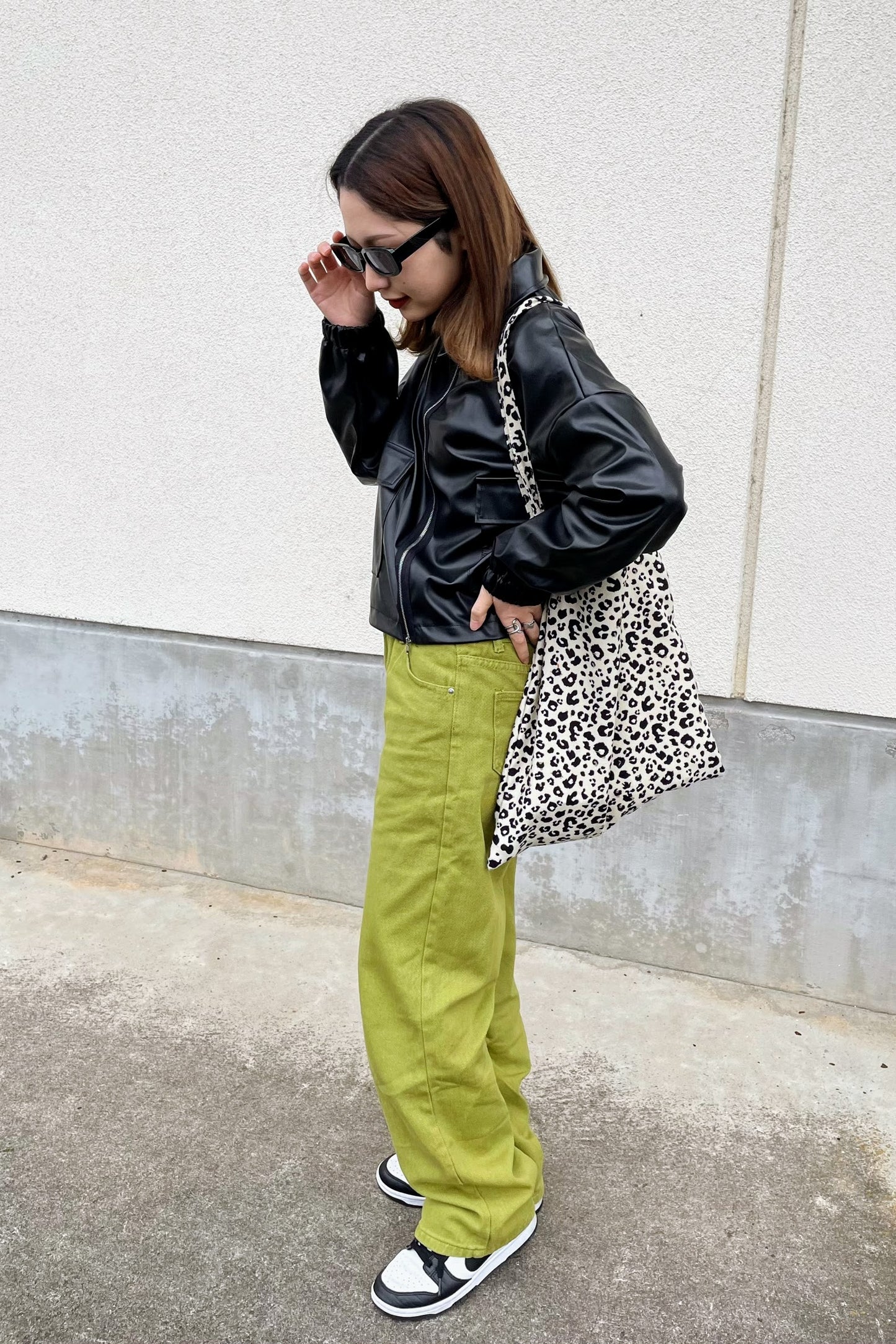 グリーンストレートパンツ DPA61140