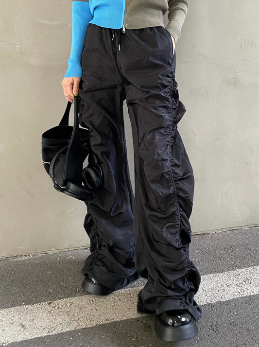 ナイロンボリュームシルエットパンツ DPB26078