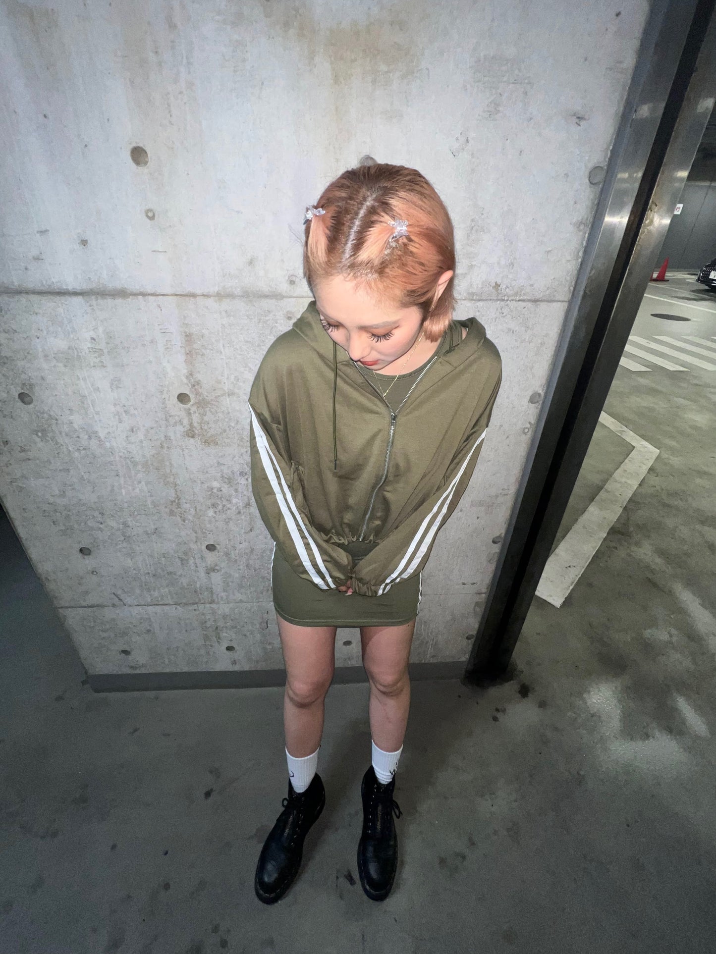 ラインフーディーワンピースset DPA87070