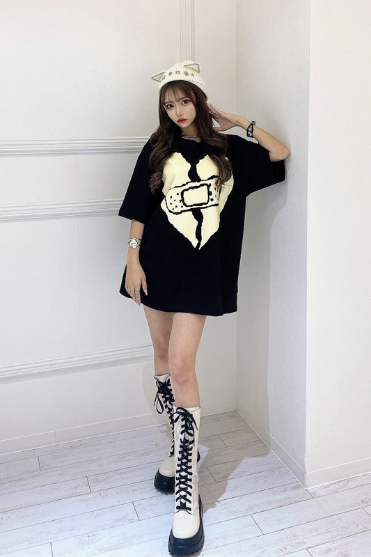 バンドエイドデザインTシャツ DPA64033