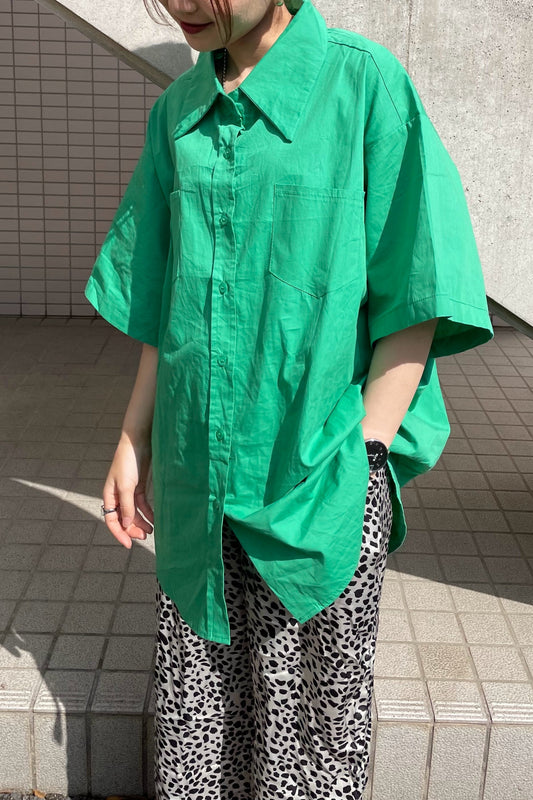 オーバーサイズグリーンシャツ DPA61014