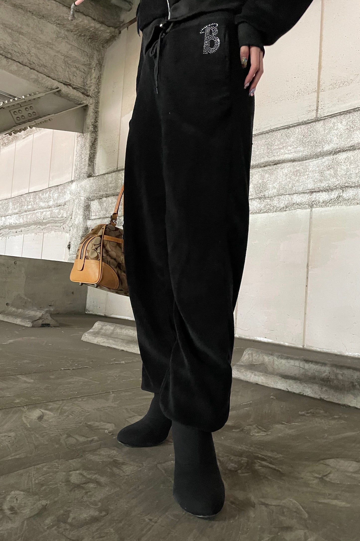 ベロアパンツ DPA18040