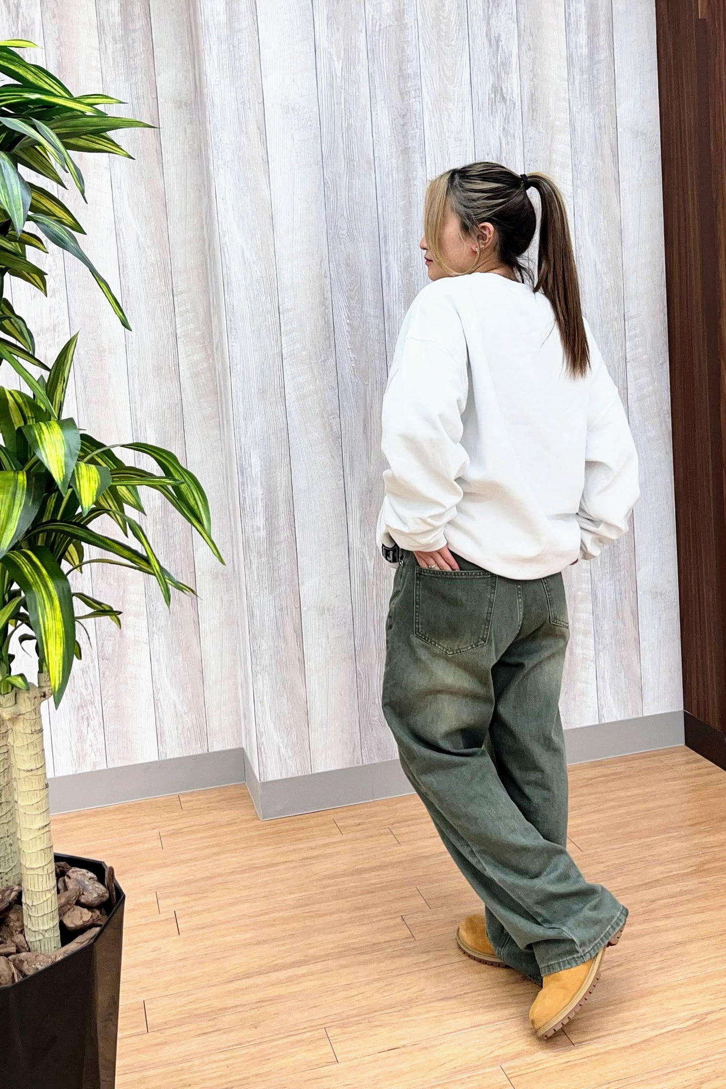 グリーンデニムパンツ DPB42020
