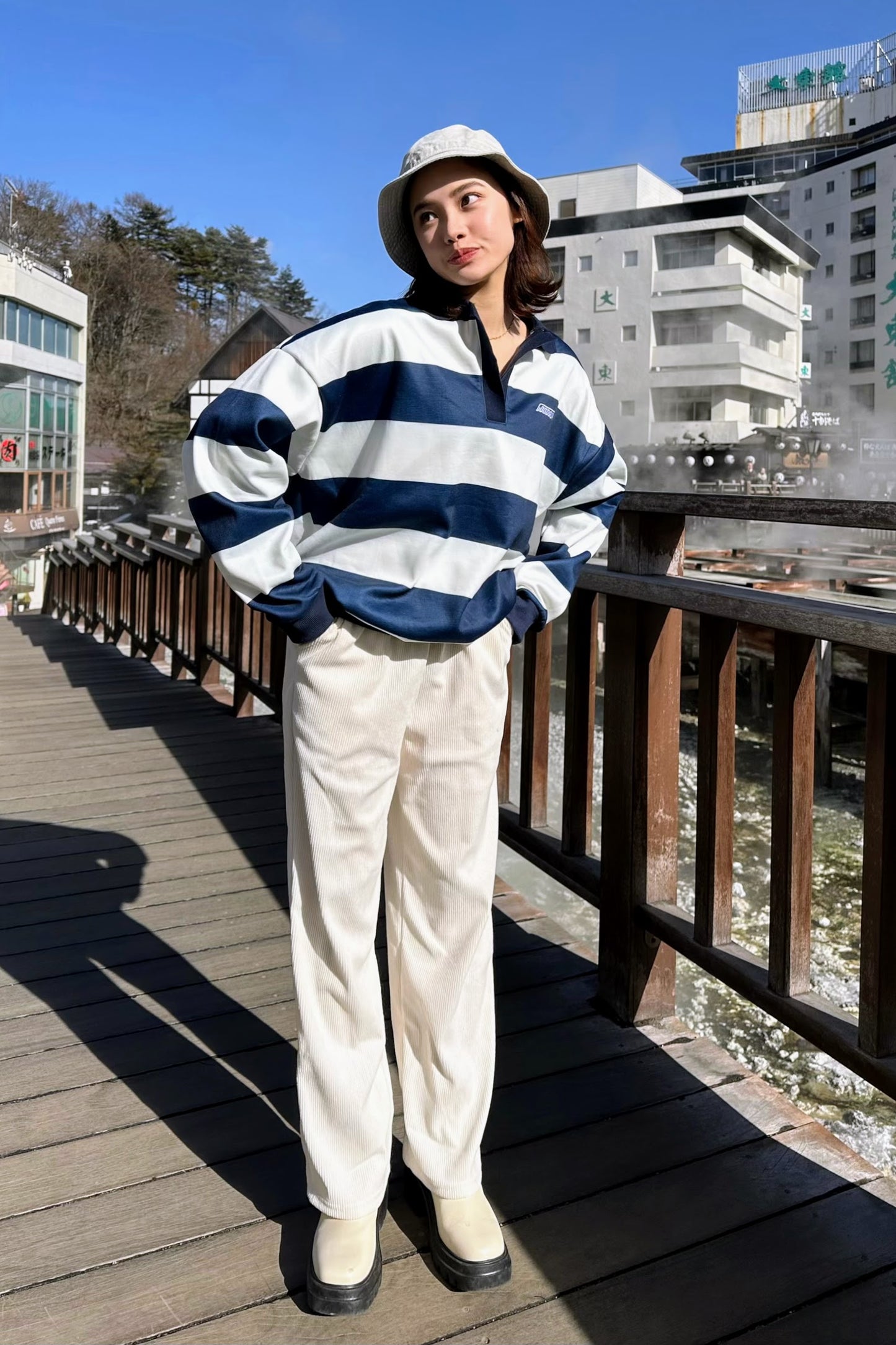 ホワイトコーデュロイパンツ DPB47049