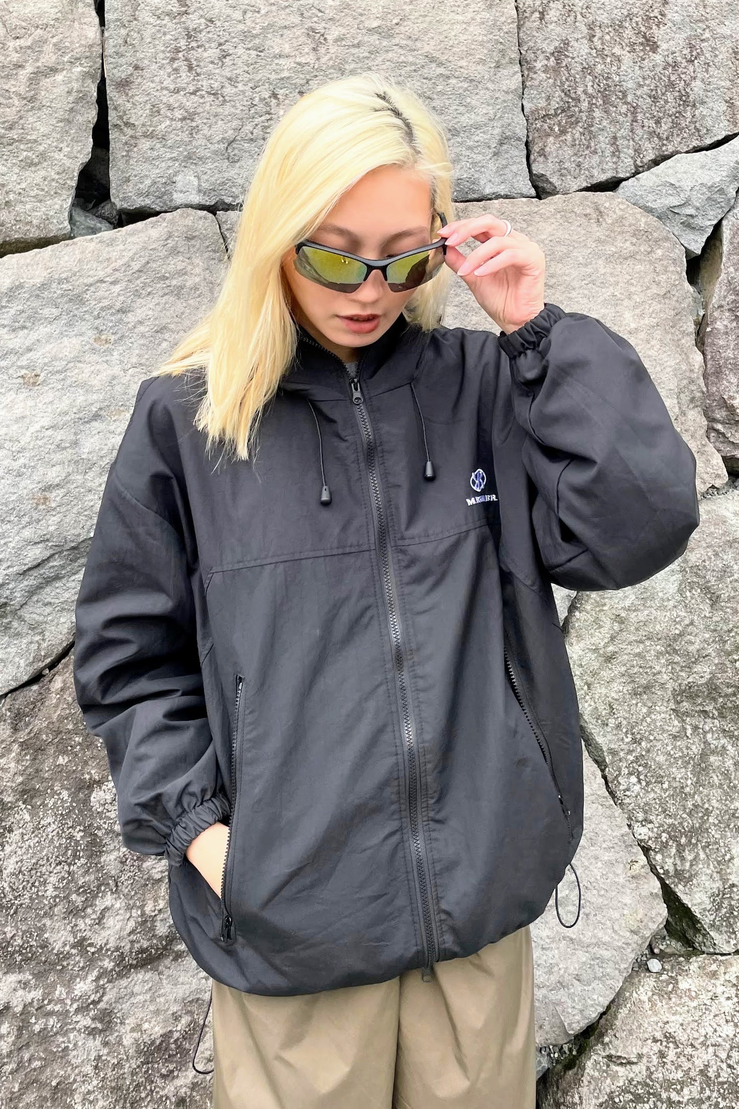 ブラックウィンドブレーカー DPA17165