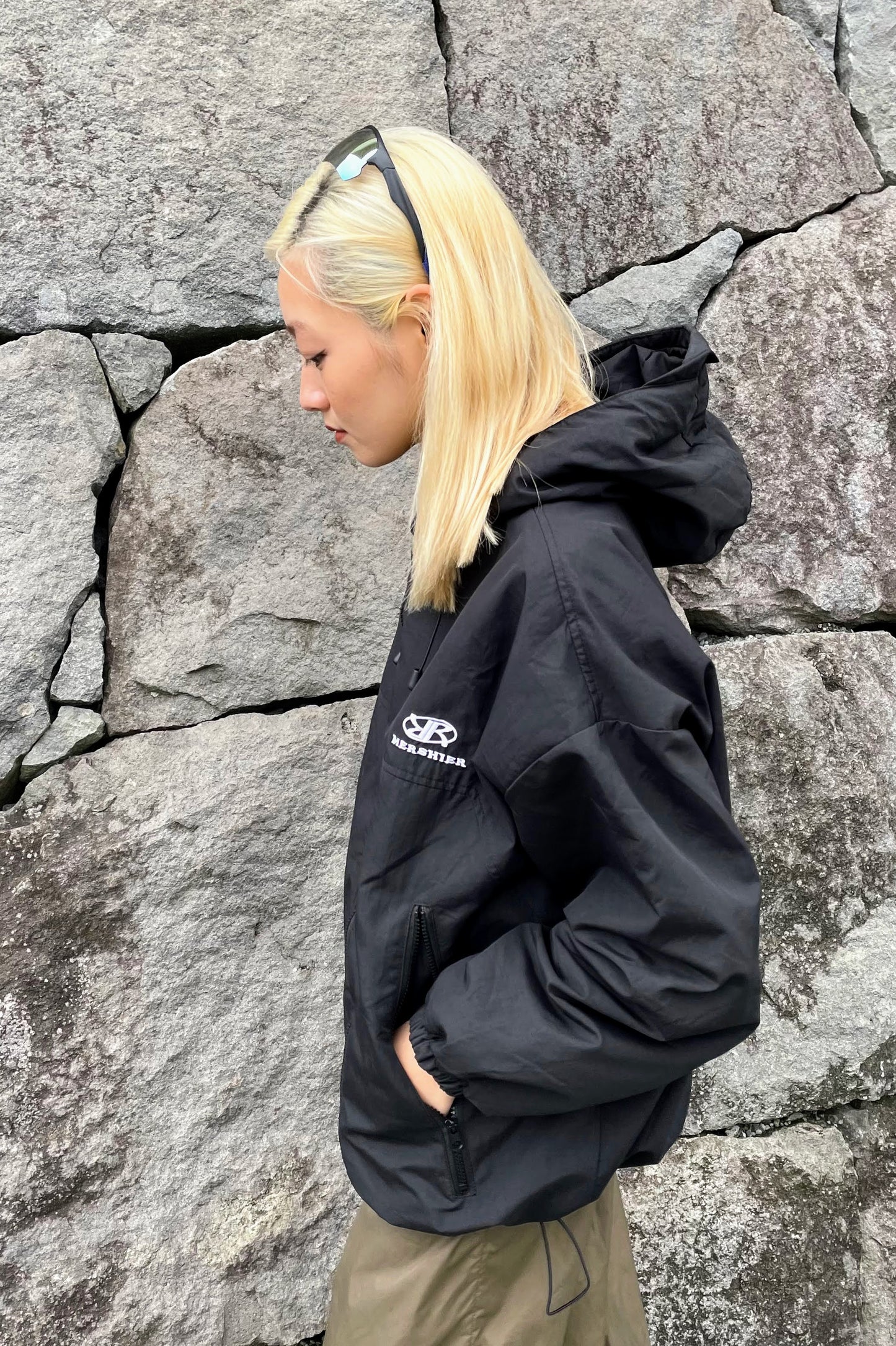 ブラックウィンドブレーカー DPA17165