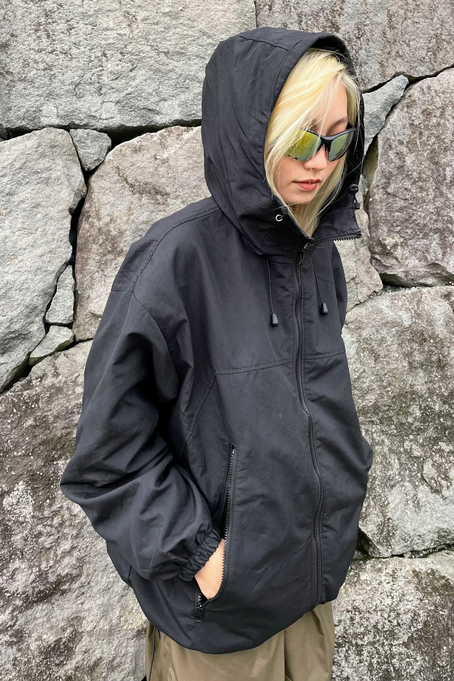 ブラックウィンドブレーカー DPA17165