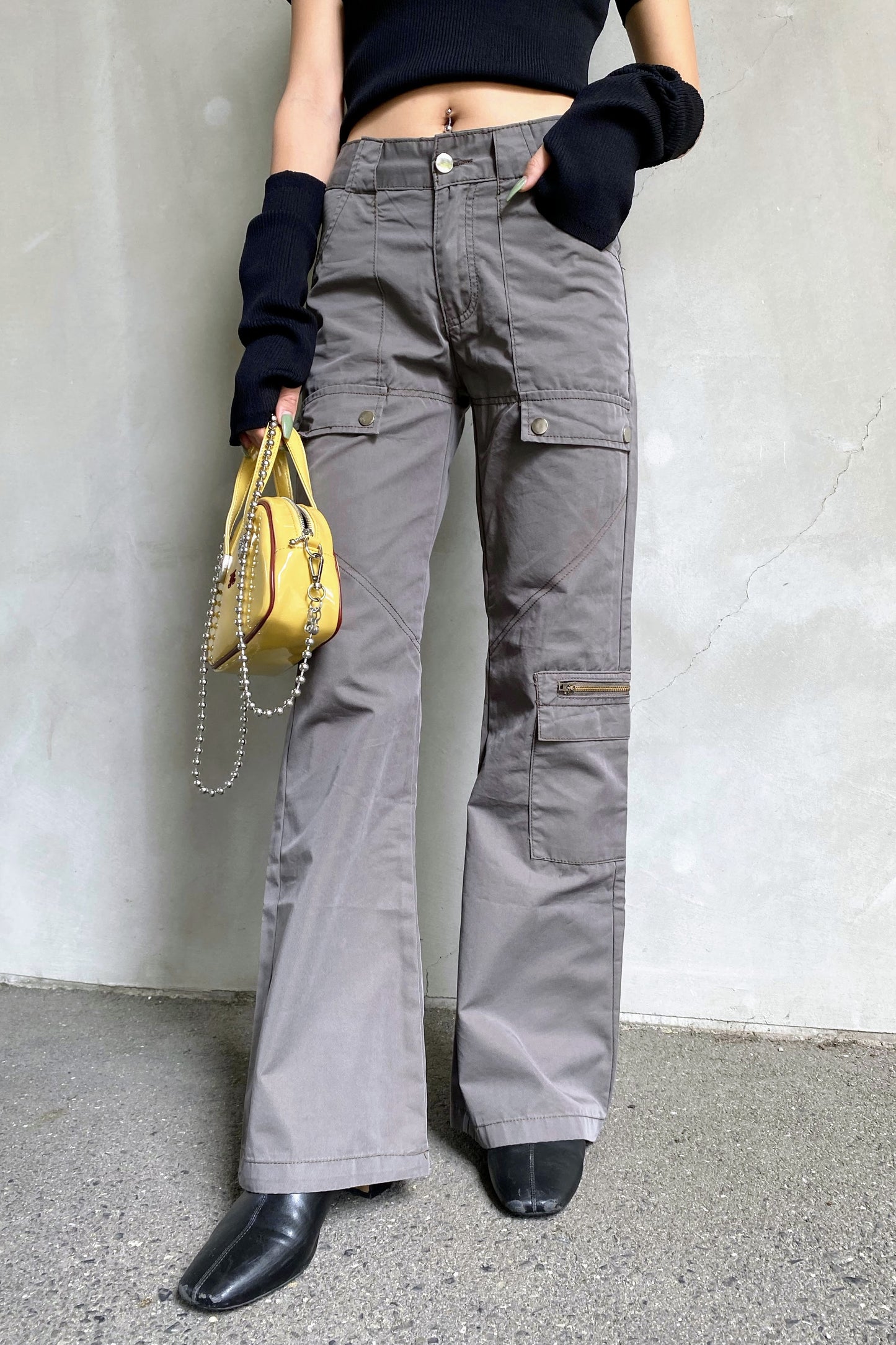 アクセントブーツカットパンツ DPB26014