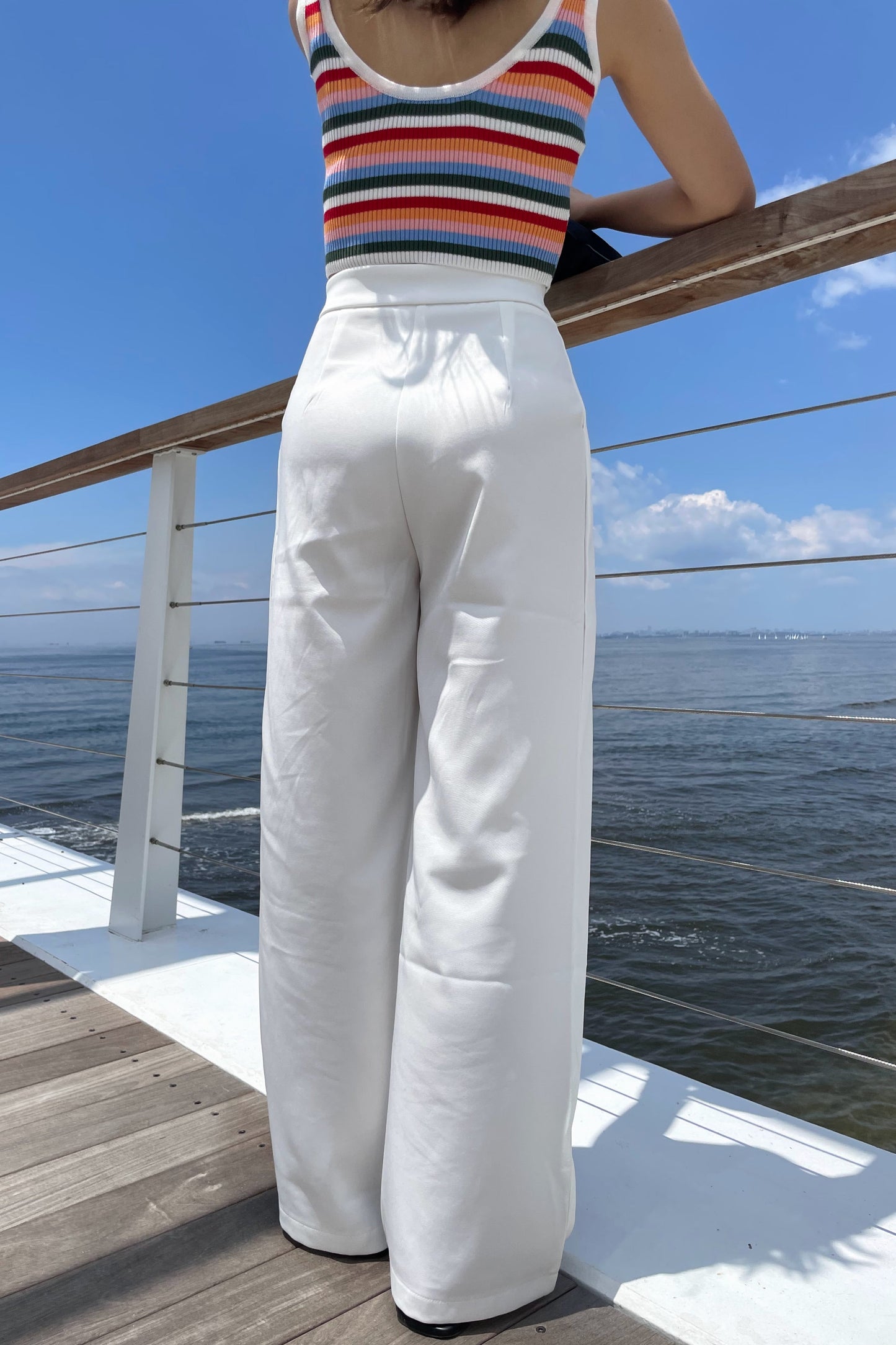 ストレートタックパンツ DPA30055