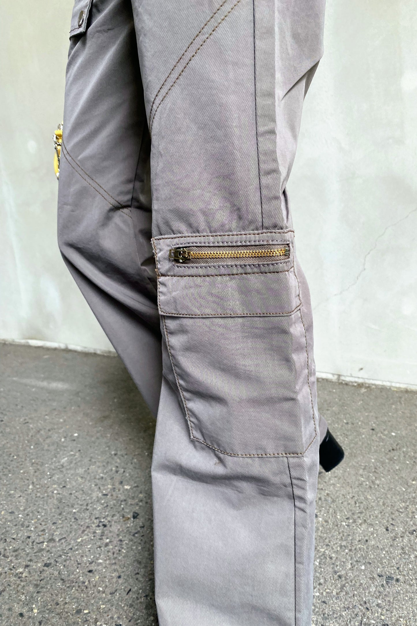 アクセントブーツカットパンツ DPB26014