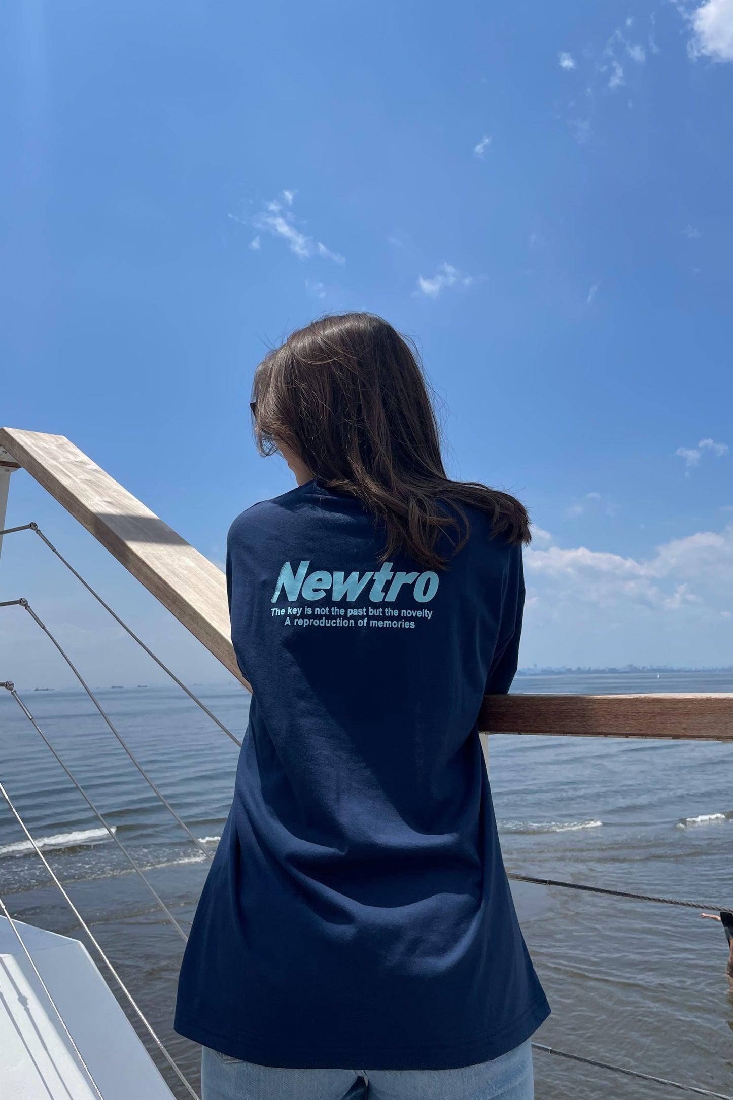 NewtroオーバーTシャツ DPA30048