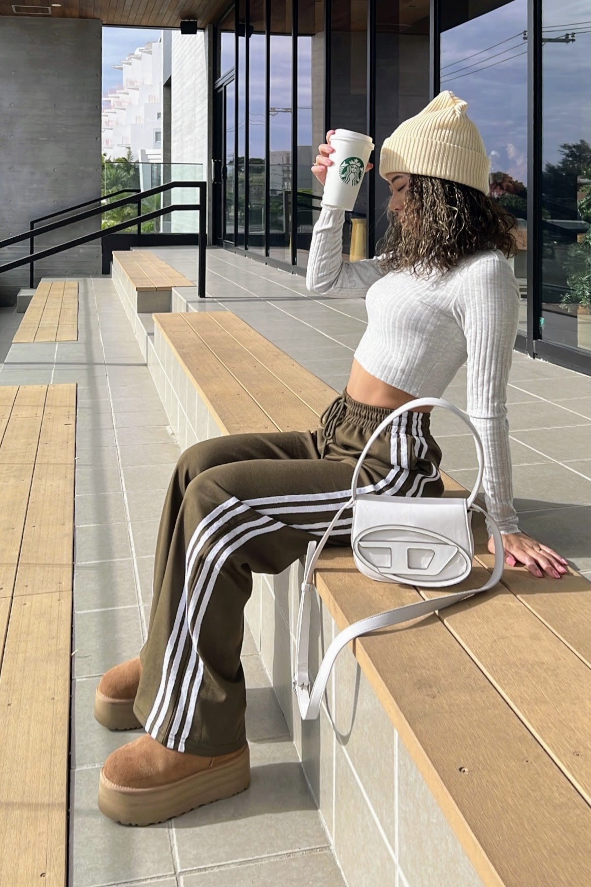 トラッキングワイドパンツ DPA47032