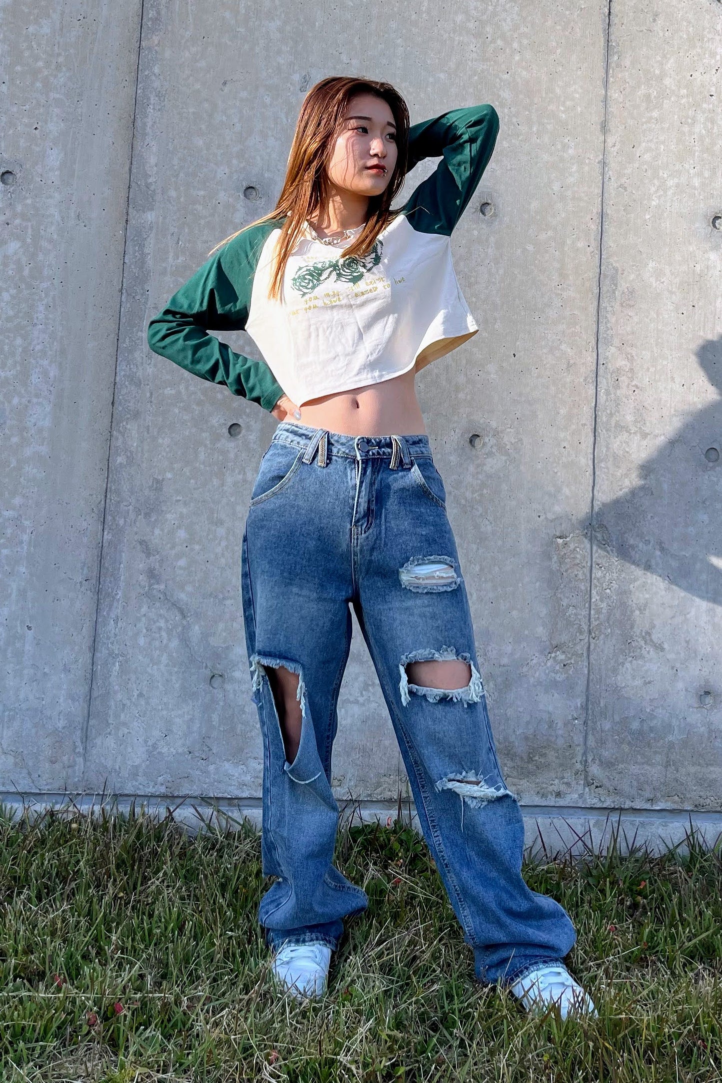 フラワーロゴクロップドトップス DPB42008