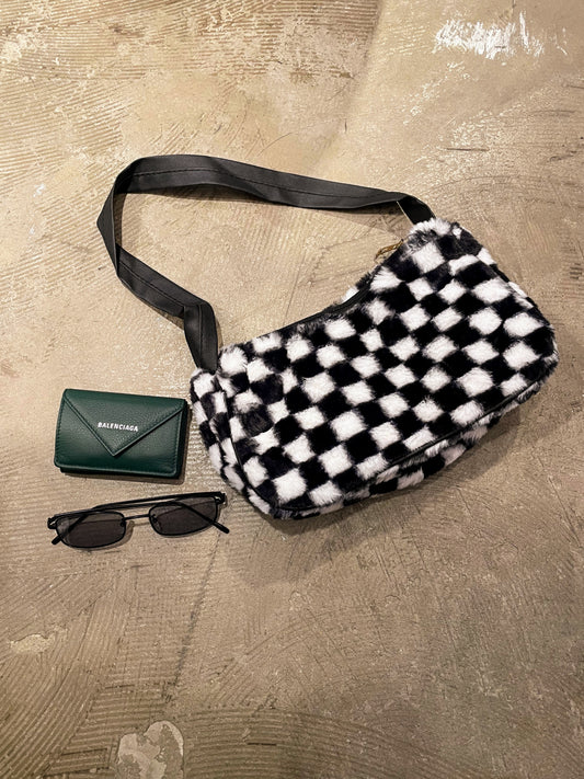 チェッカーファーバッグ DPA87102