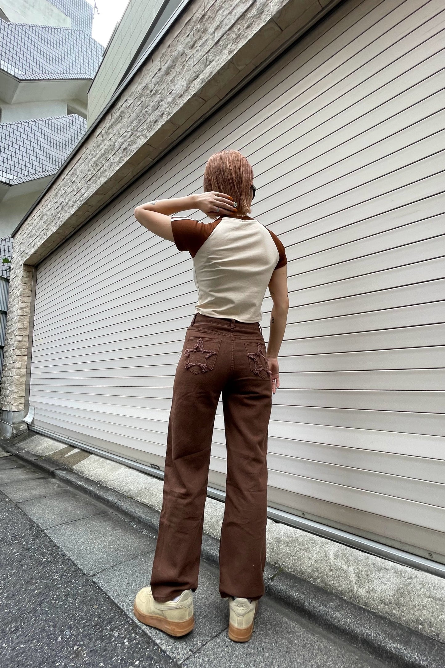 ブラウンヒップステッチデニムパンツ DPA87018