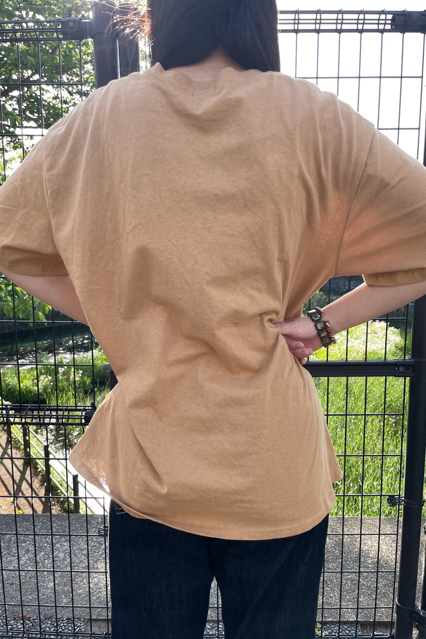 ブラウンデザインTシャツ DPA46041