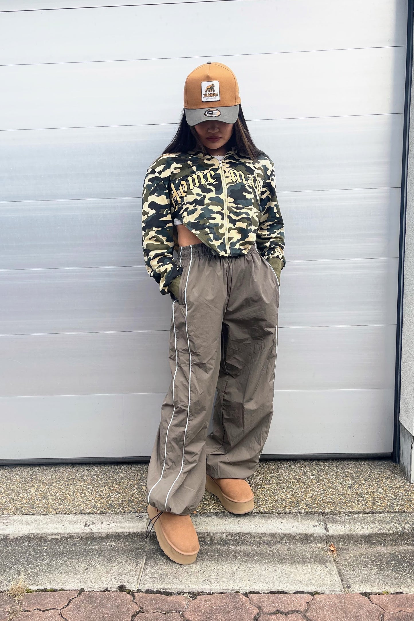 カモジップスウェット DPA81097