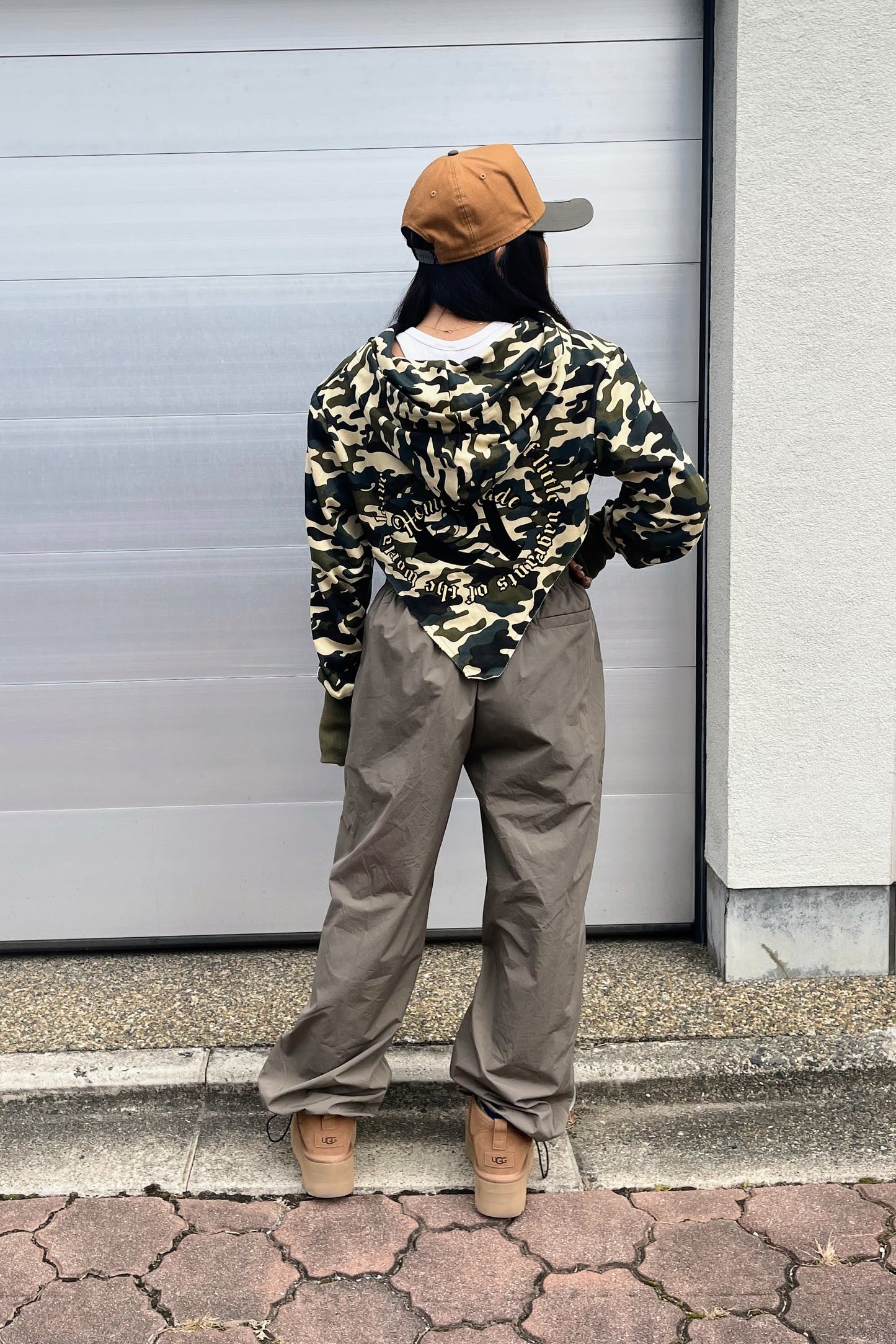 カモジップスウェット DPA81097