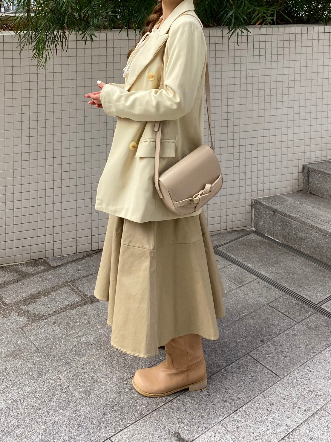 ベージュフレアロングスカート CPA09039