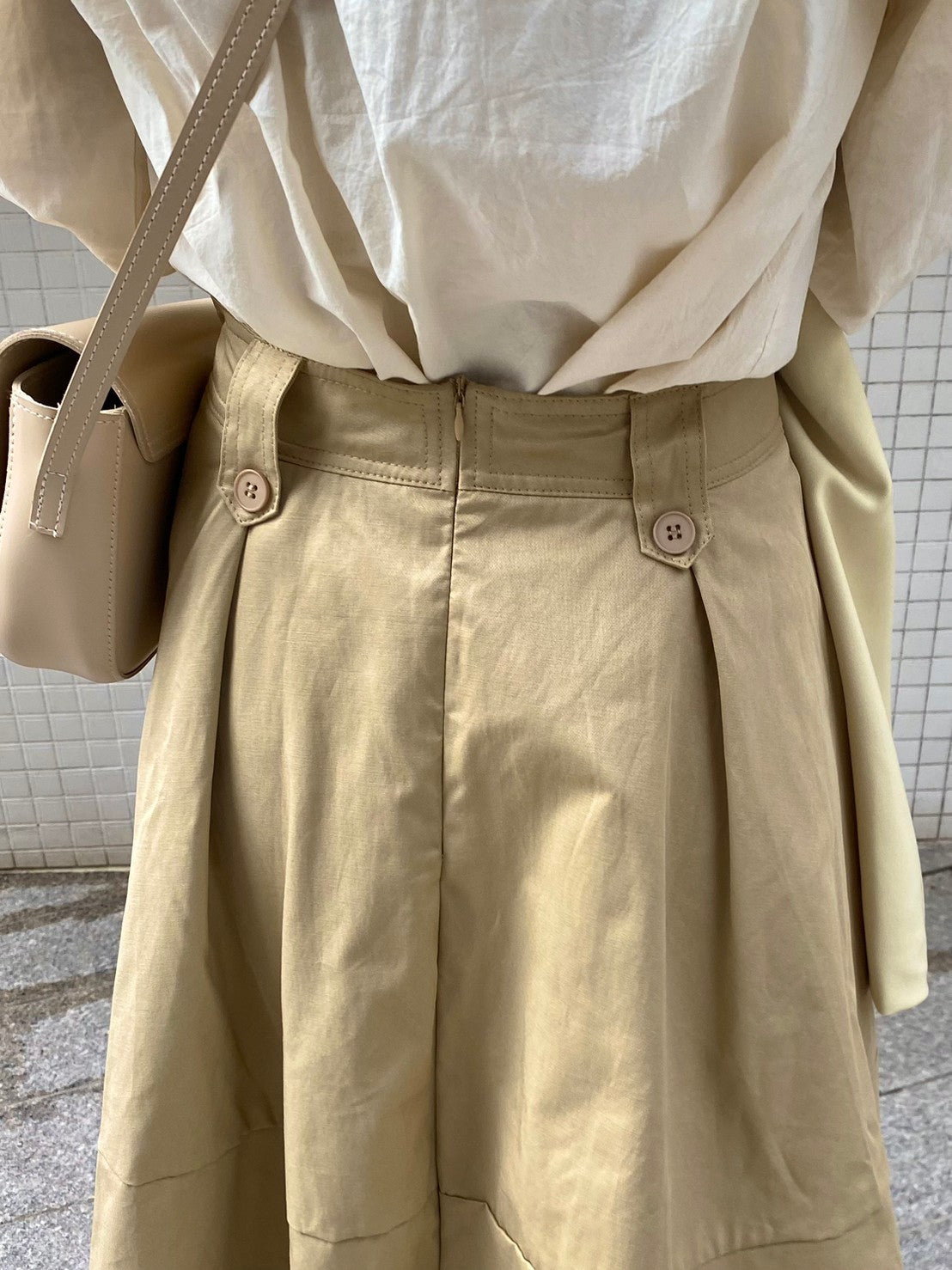 ベージュフレアロングスカート CPA09039