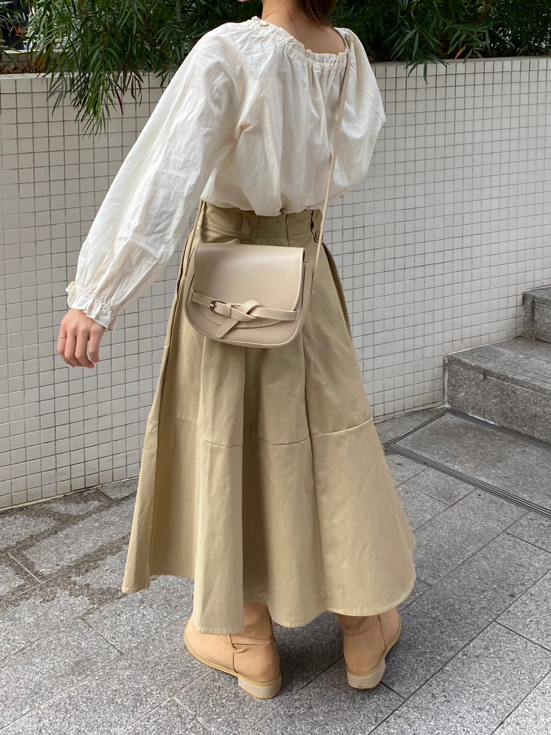 ベージュフレアロングスカート CPA09039