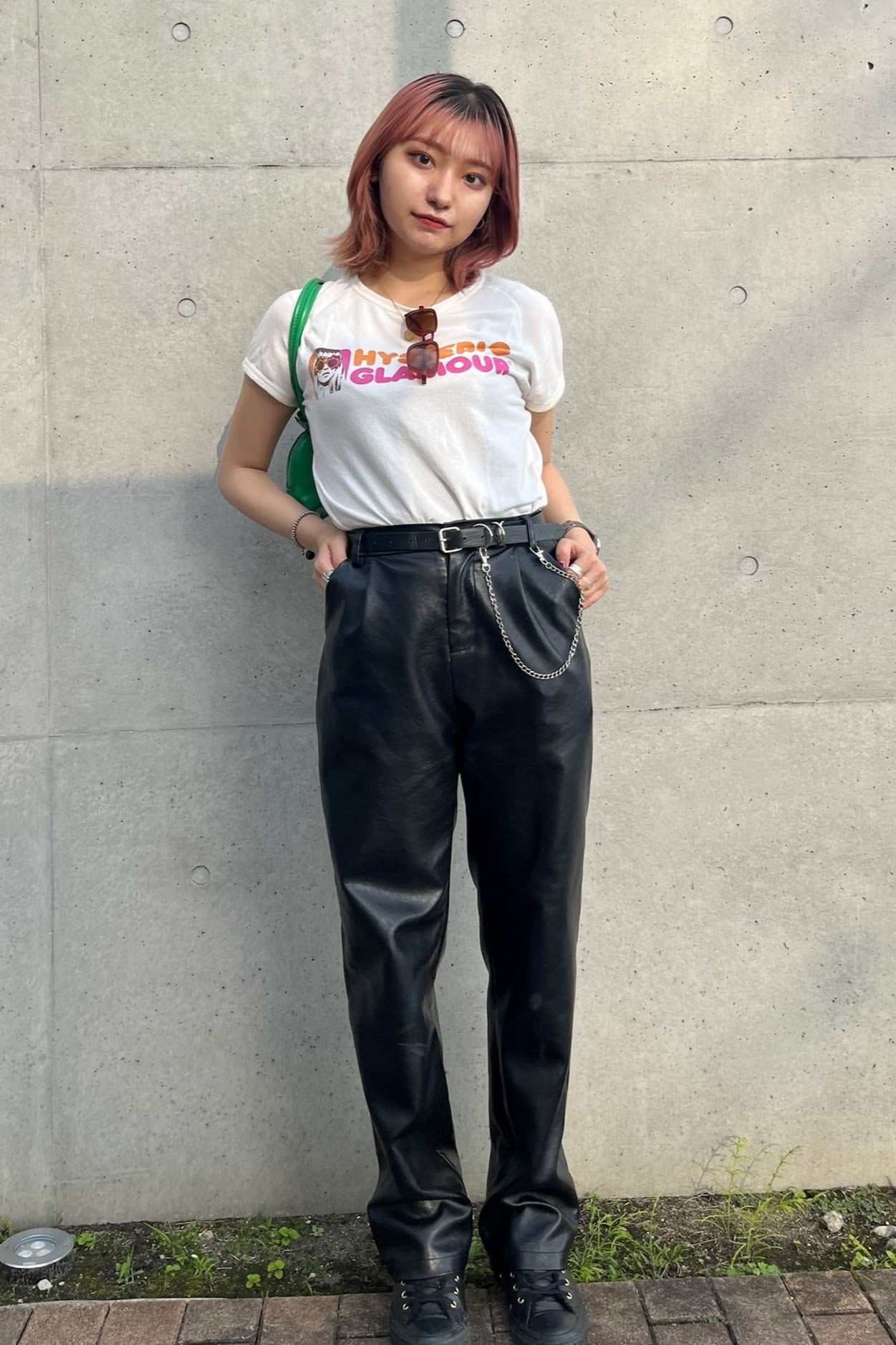 レザーストレートパンツ DPA02205