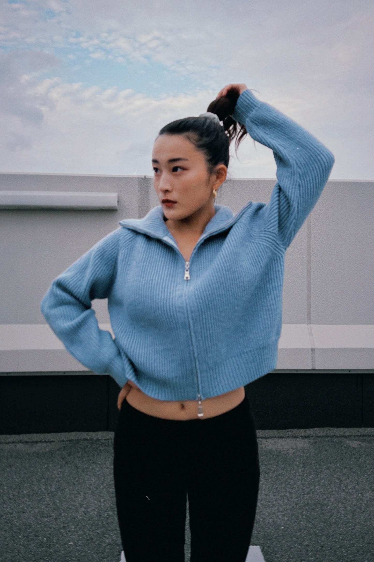 ジッパータートルニット DPA14068