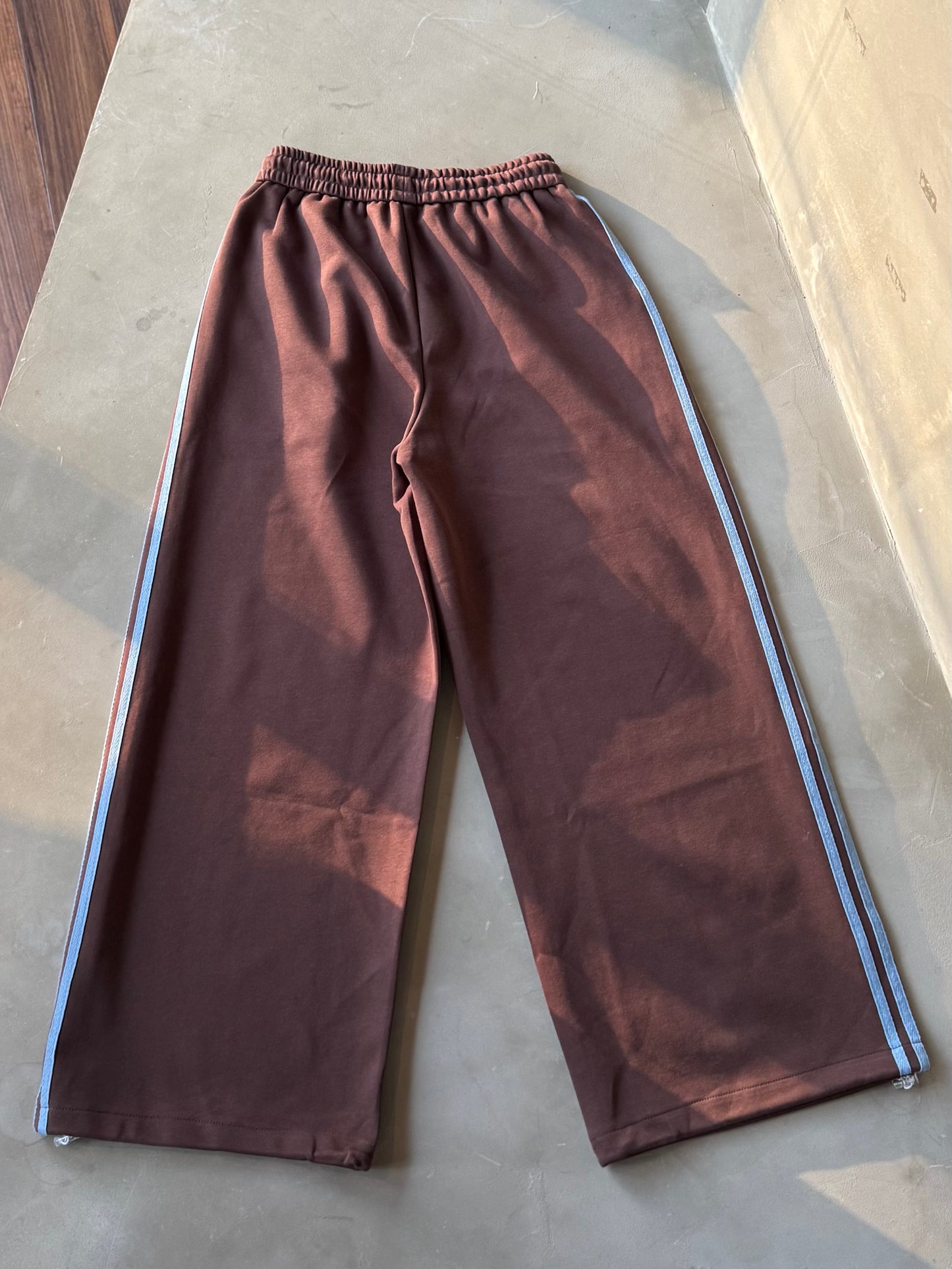 サイドラインバイカラーパンツ DPB91103