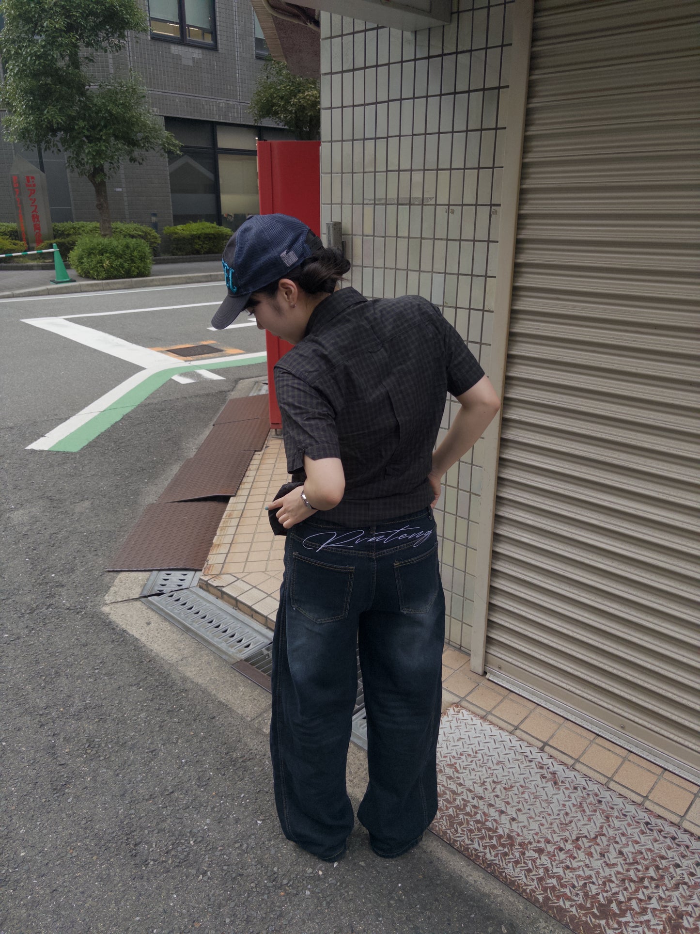 バックレタリングワークデニムパンツ DPB89034