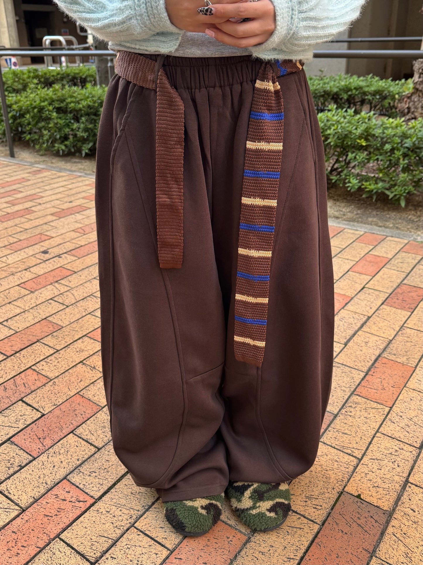 ニットベルトバルーンスウェットパンツ DPB85360