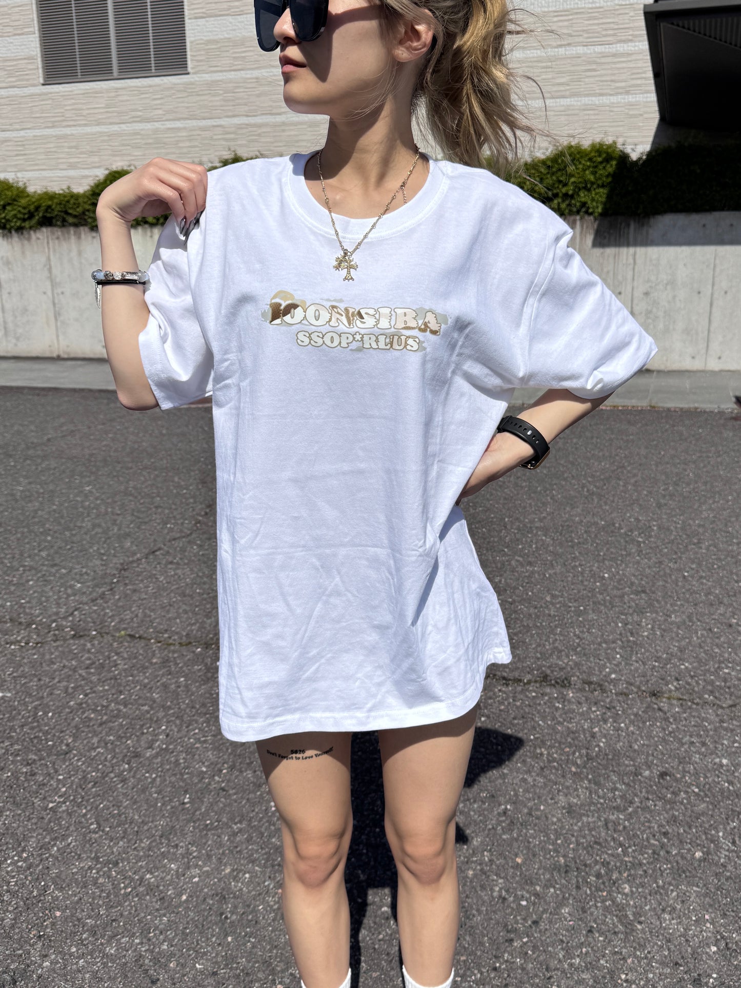 バックプリントTシャツ DPB42359