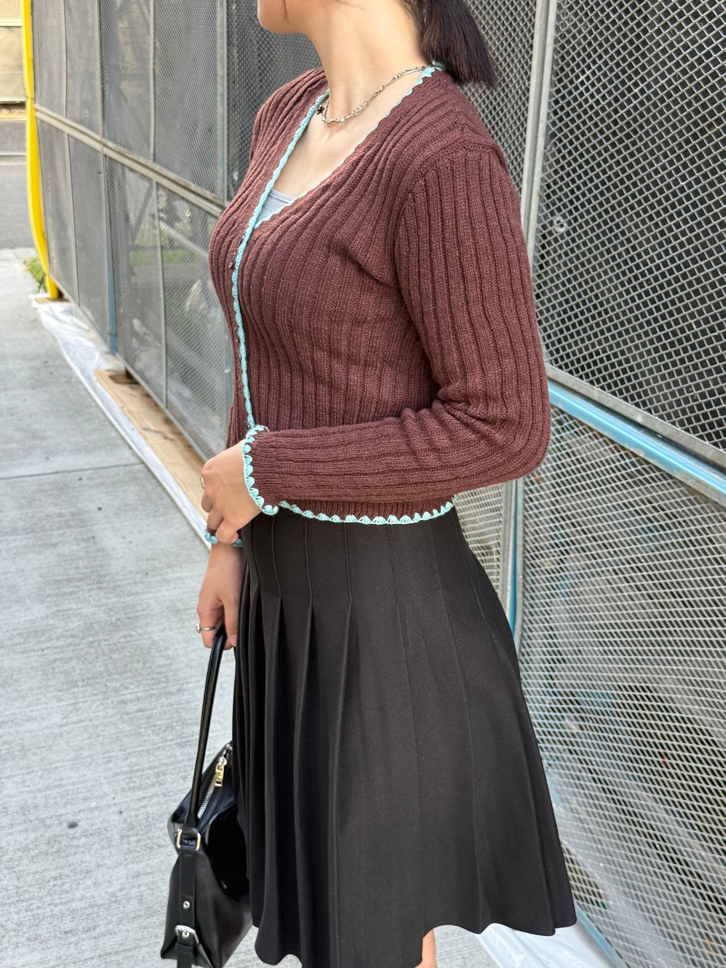 バイカラーニットトップス DPB93014