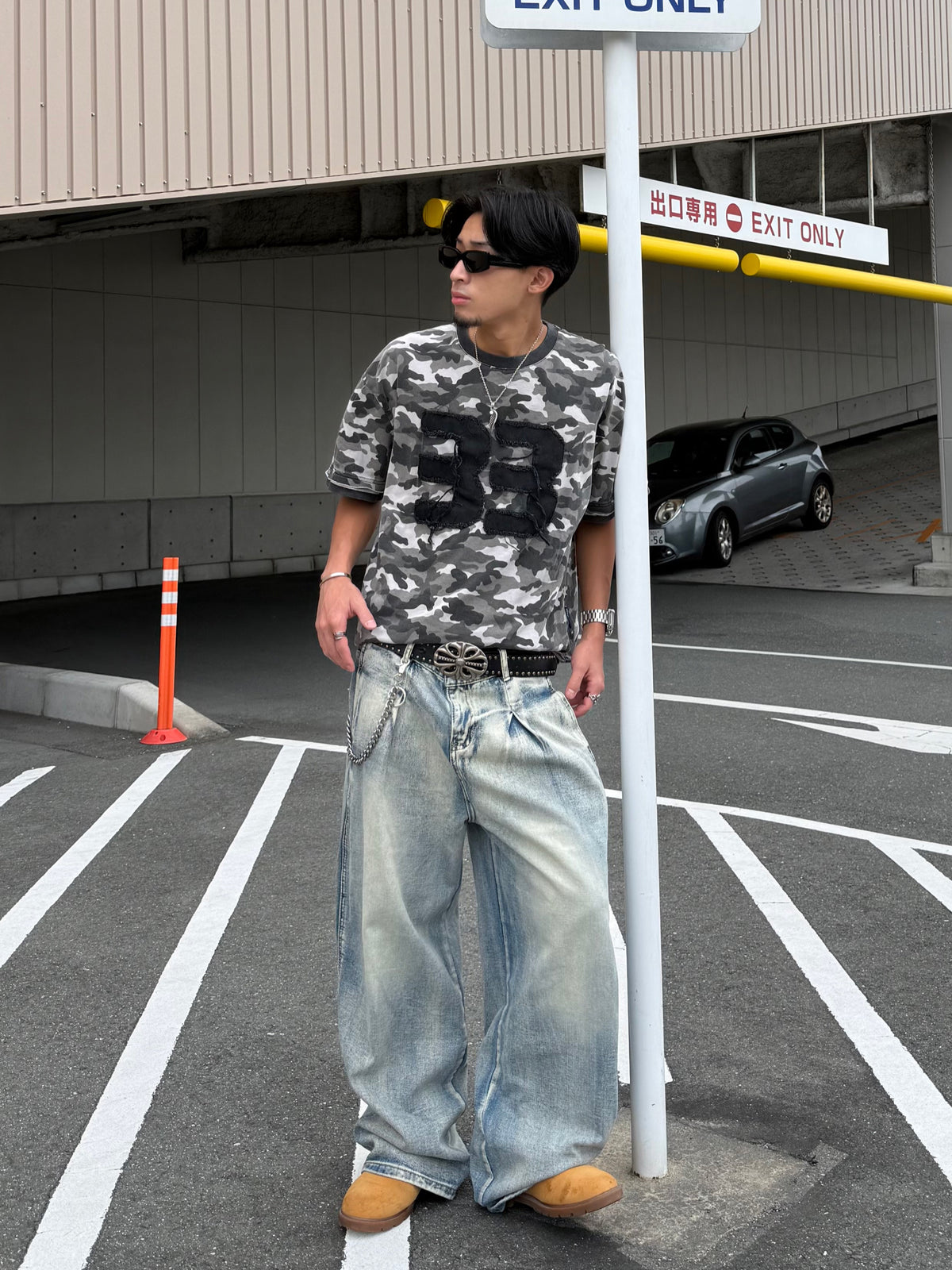 ウォッシュ加工デニムパンツ DPB90207