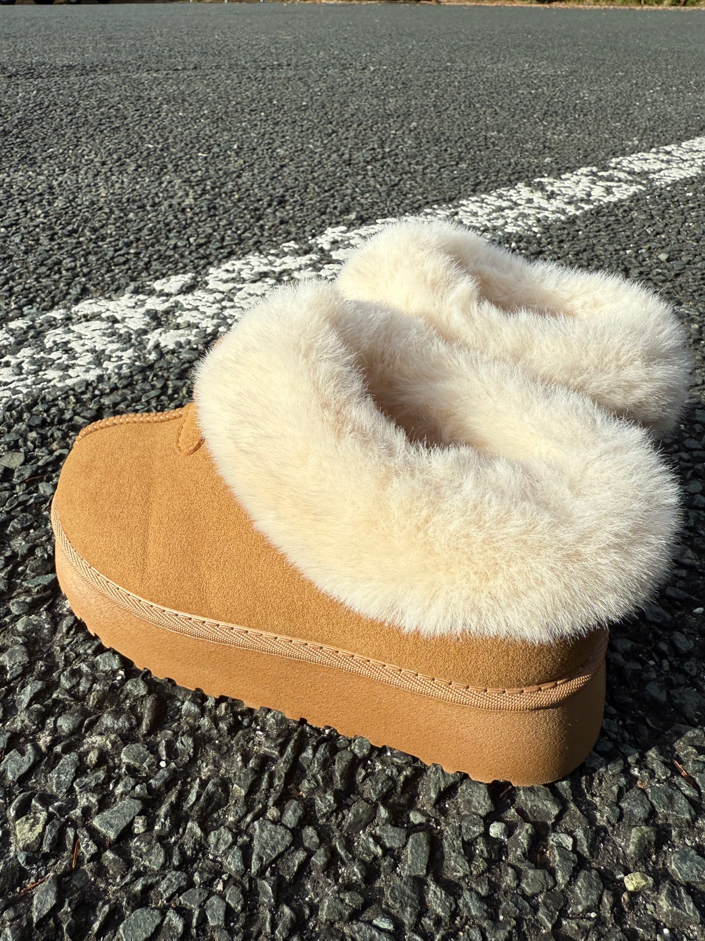 モコモコムートンブーツ DPB73457