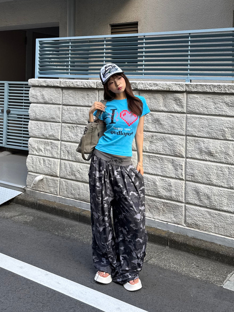カモフラバギーカーゴパンツ DPB86093 – CRAMMY