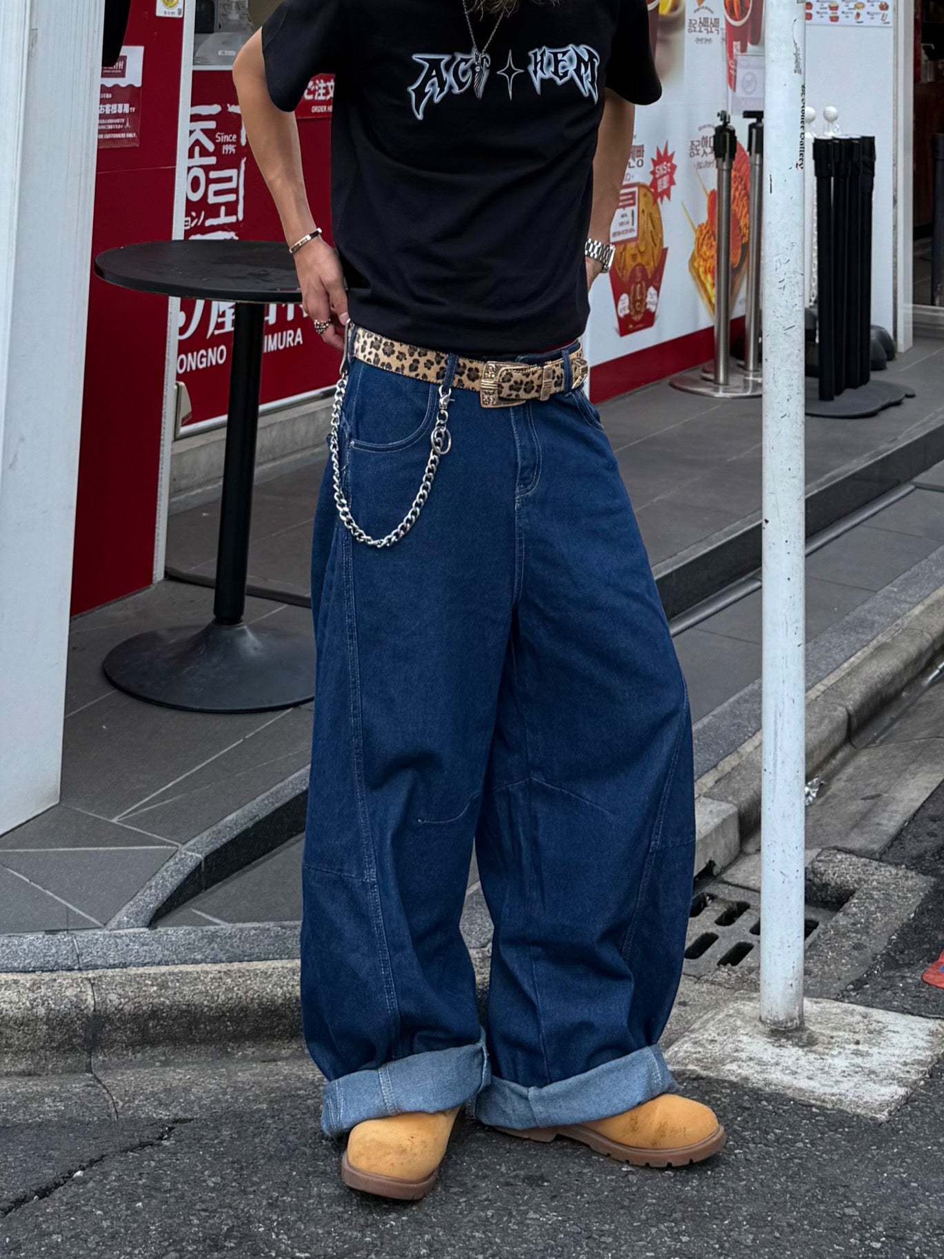 HOLDAONEデニムパンツ DPB90011