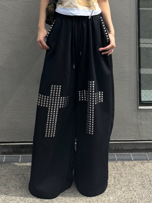 クロススタッズスウェットパンツ DPB86244