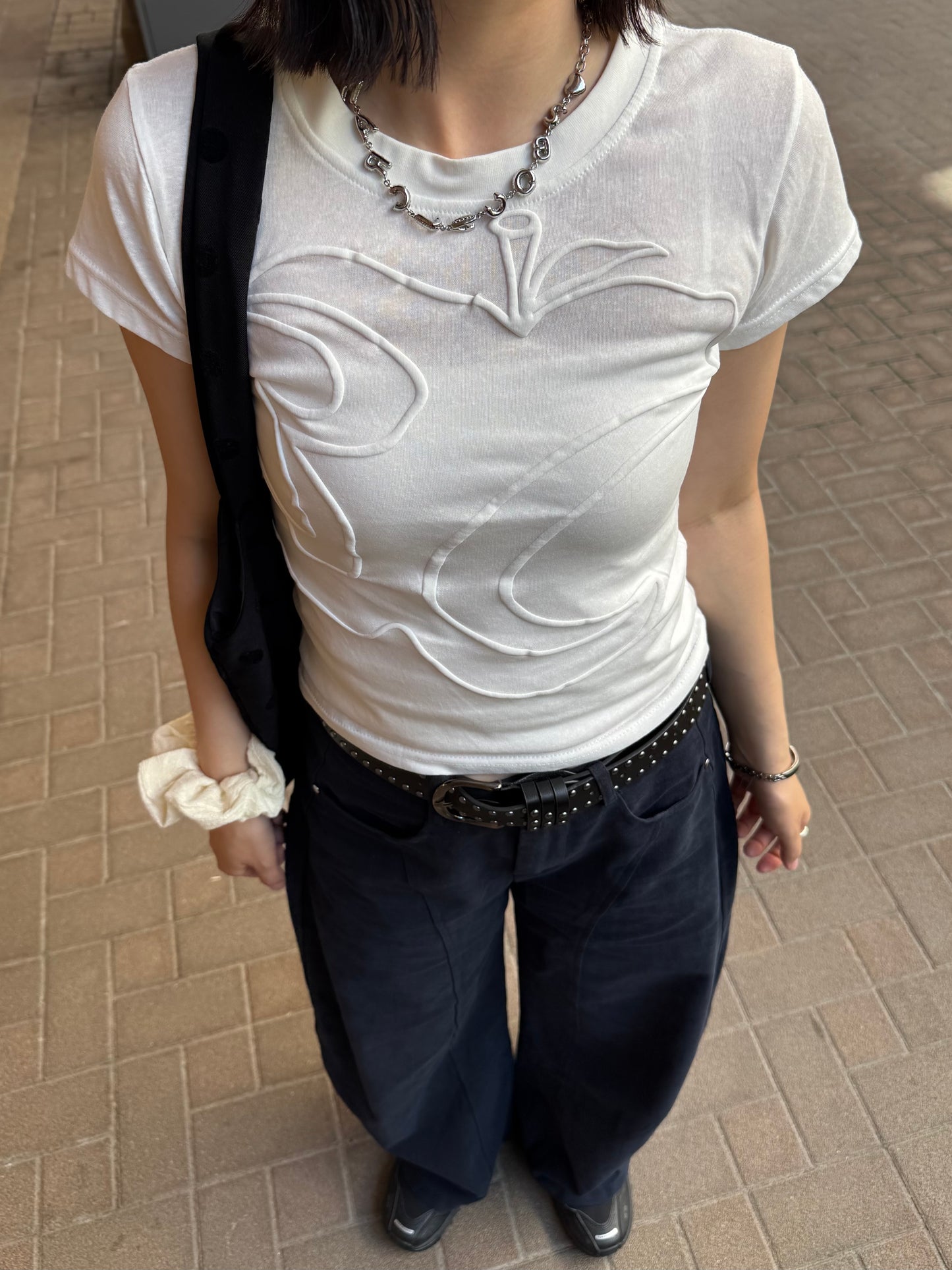 エンボスラインアートTシャツ DPB93111