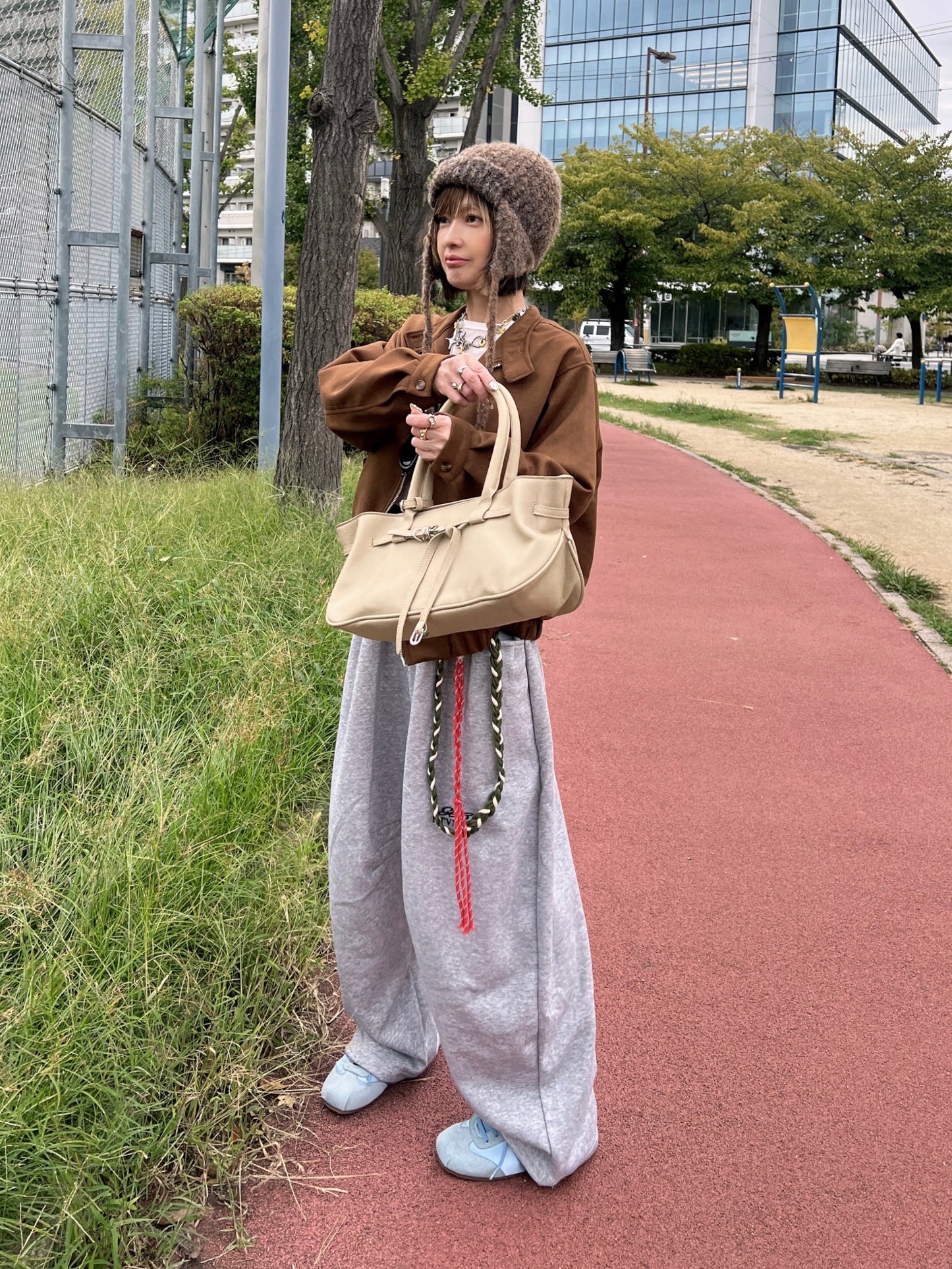 バルーンシルエットルーズスウェットパンツ DPB79215