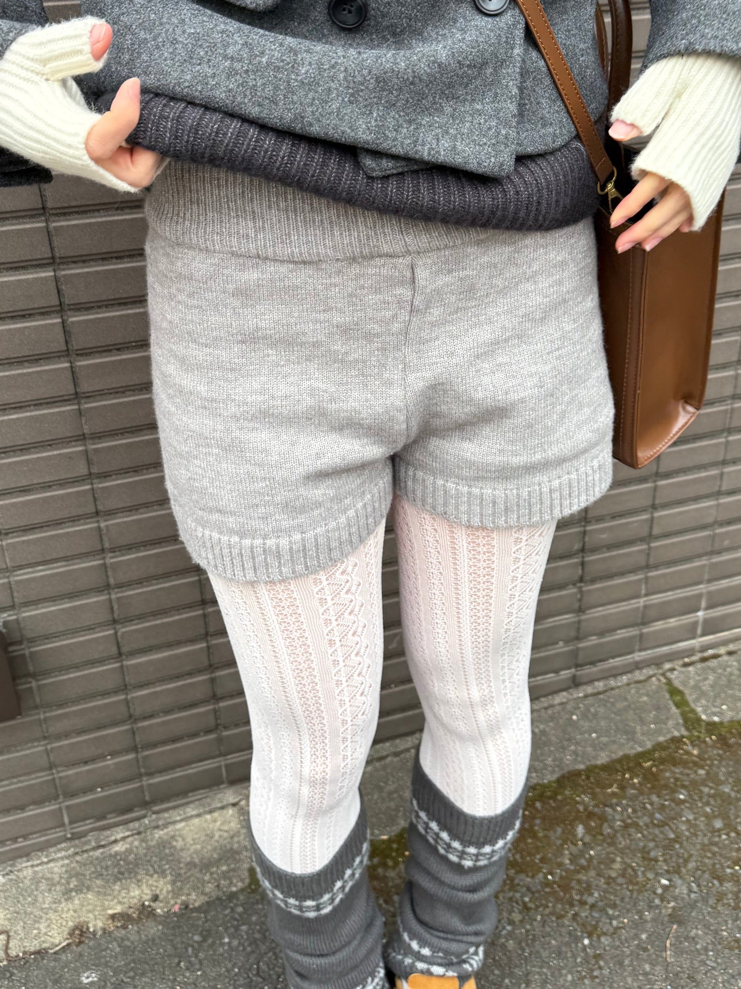 ライトグレーニットショートパンツ DPA43735
