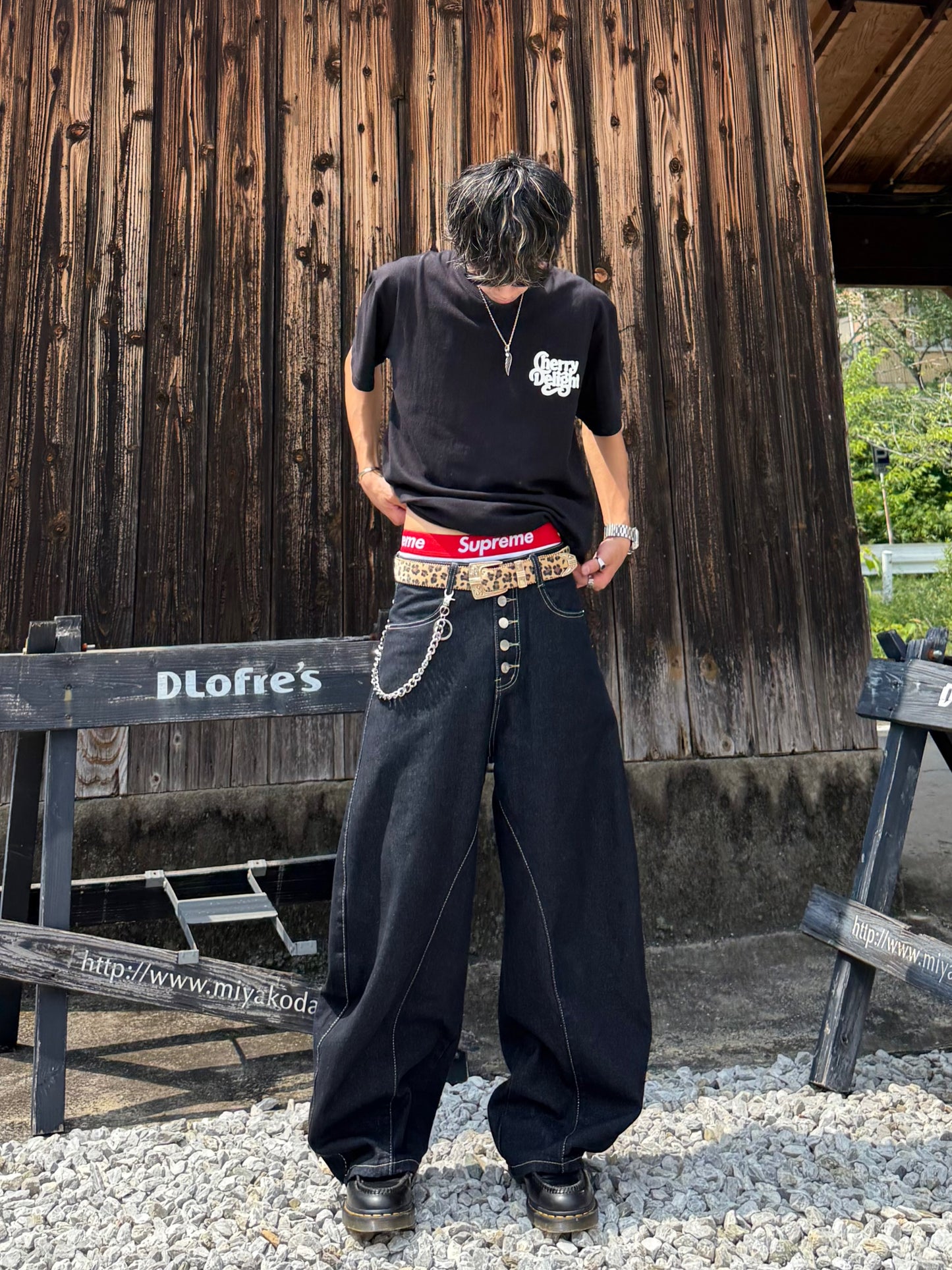 Kenshin_ユニセックスグラフィックTシャツ DPB73374