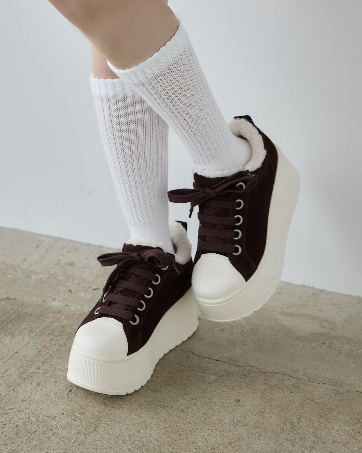 platform suede sneaker  BROWN　