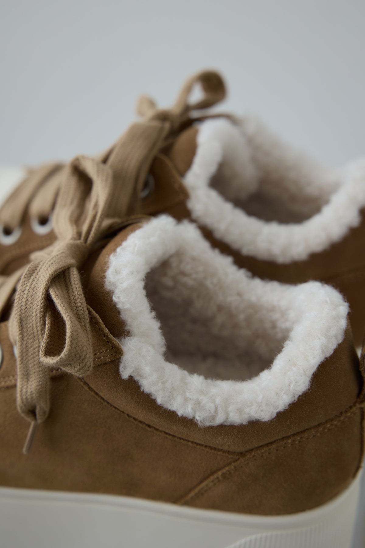 platform suede sneaker BEIGE